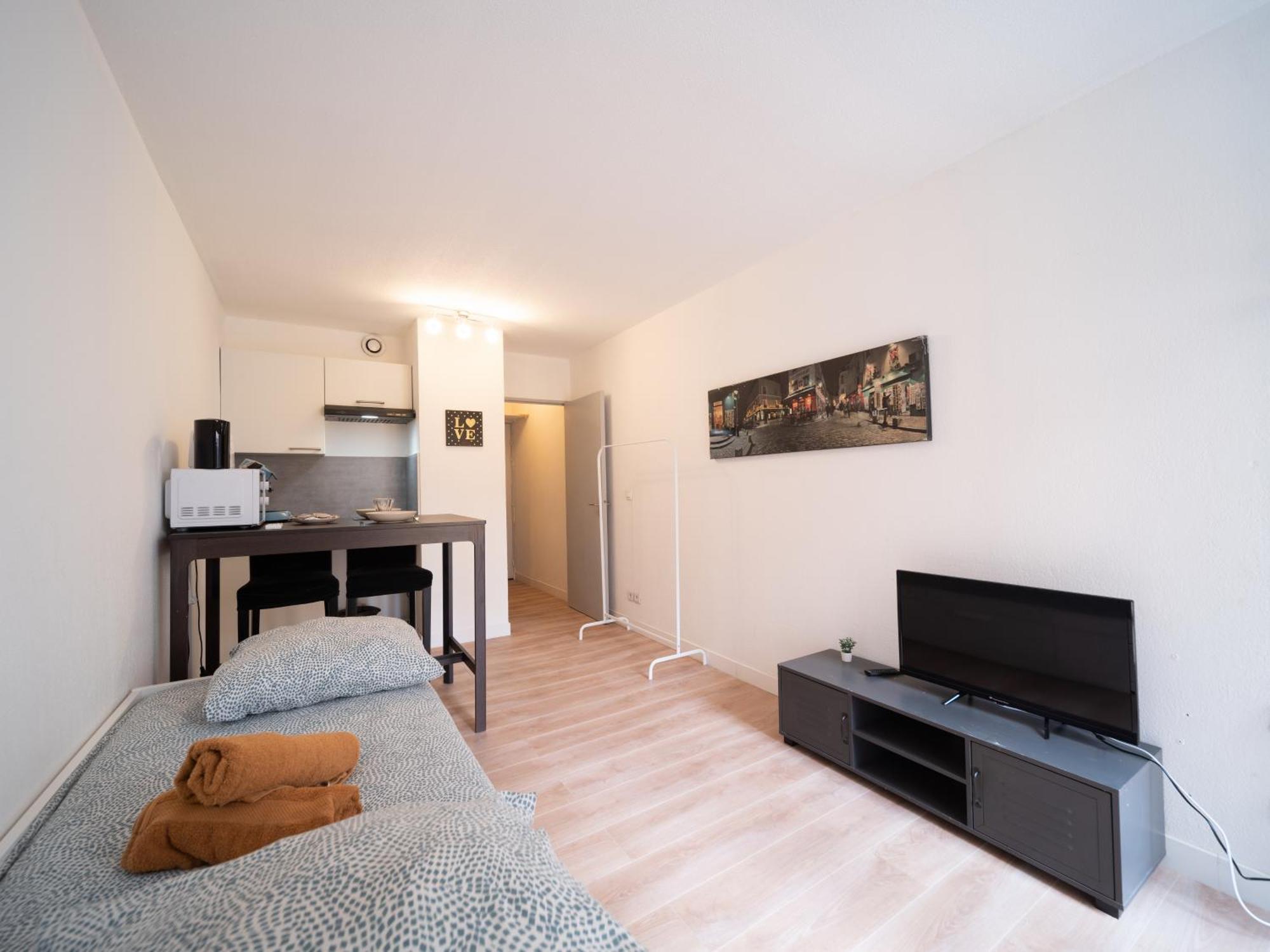 Appartement Tout Equipe A 6Min De La Gare St Charles Марсель Экстерьер фото