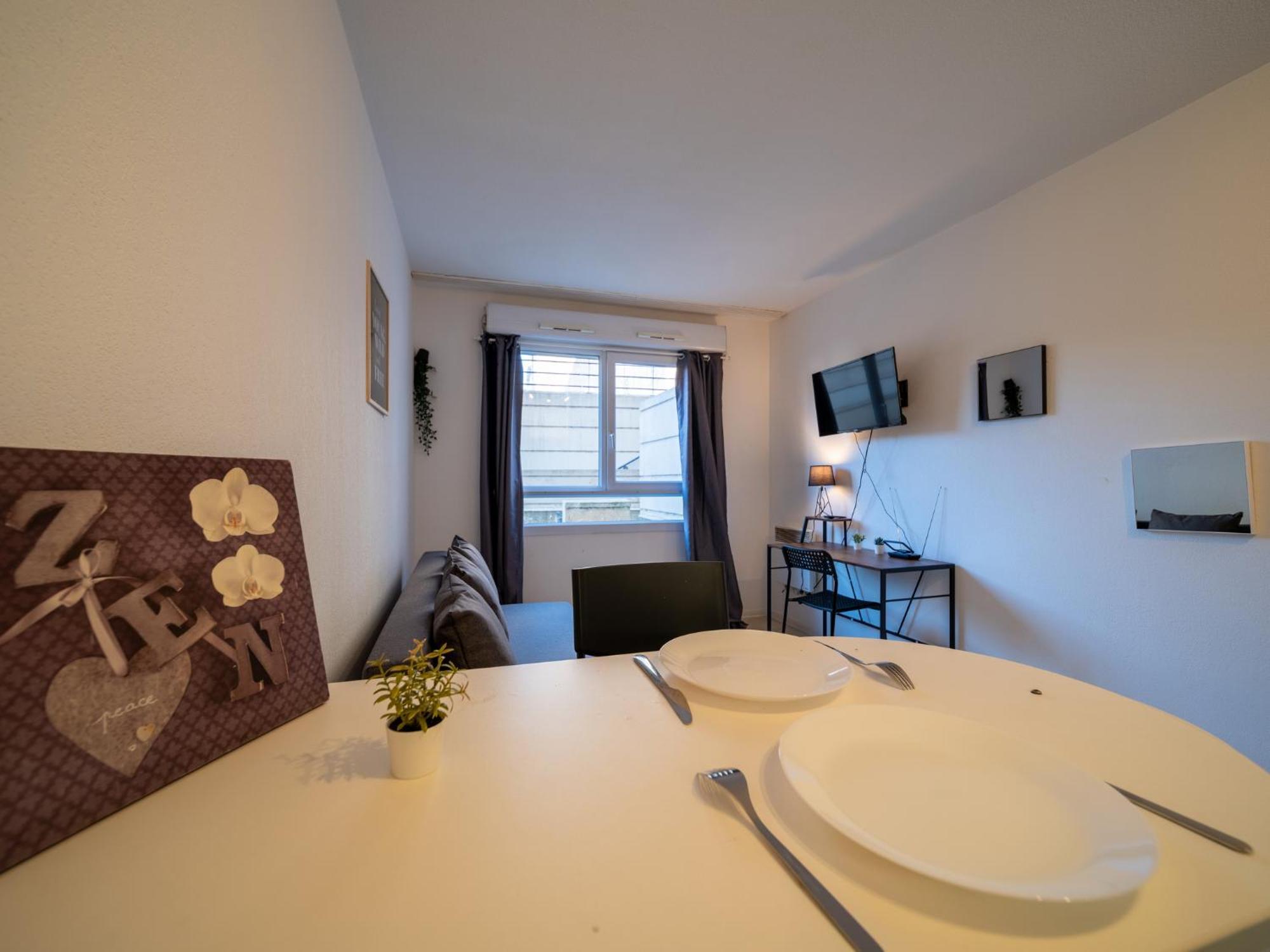 Appartement Tout Equipe A 6Min De La Gare St Charles Марсель Экстерьер фото