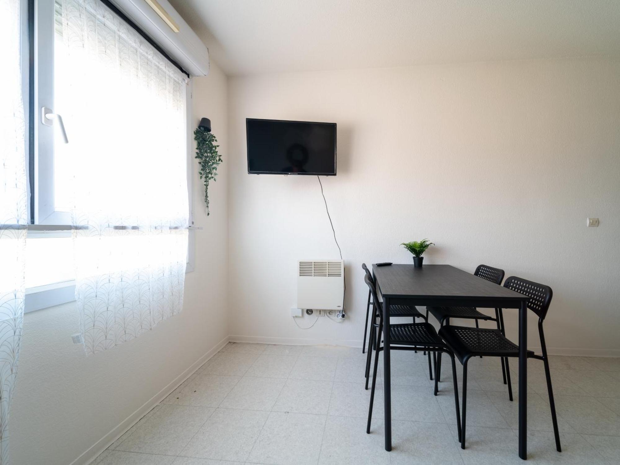 Appartement Tout Equipe A 6Min De La Gare St Charles Марсель Экстерьер фото